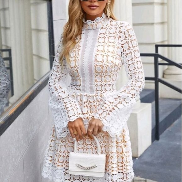 LACE ROMANTIC SPECIAL EVENT DRESS - Picture 8 of 13